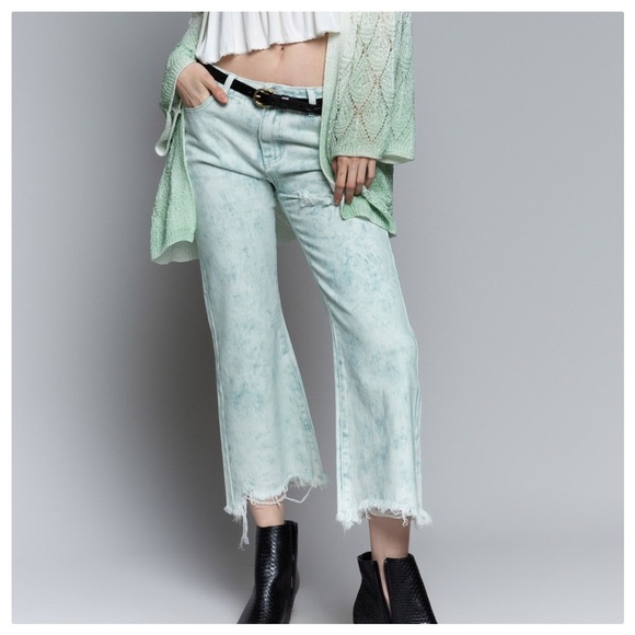 POL Tye Die Fitted Flare Demin Jeans - Picture 2 of 12